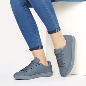 Melly Grey Sneakers